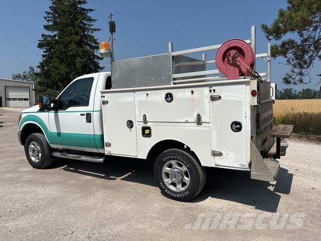Ford F-250 Pick up/Dropside
