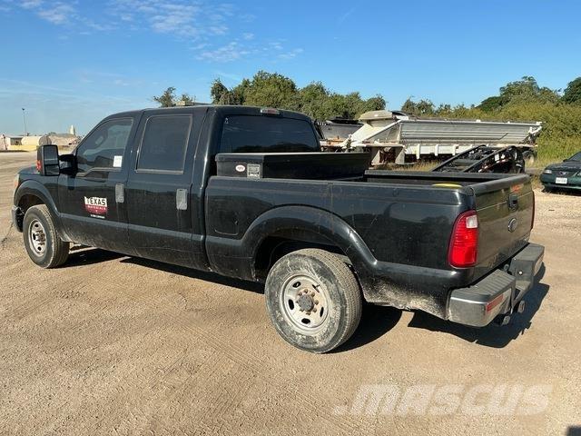Ford F-250 Pick up/Dropside