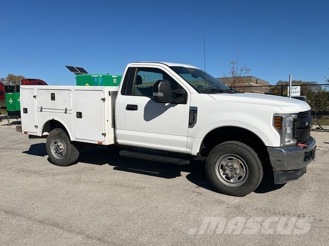 Ford F-250 Pick up/Dropside