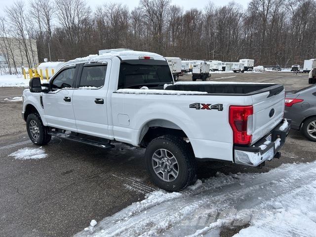 Ford F-250 Pick up/Dropside
