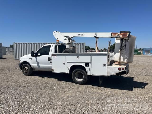 Ford F-350 Truck mounted platforms