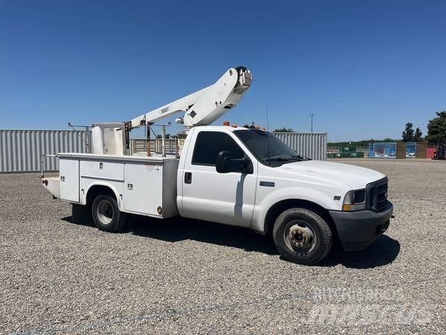 Ford F-350 Truck mounted platforms