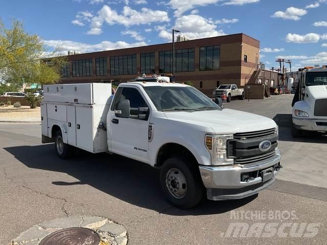 Ford F-350 Pick up/Dropside