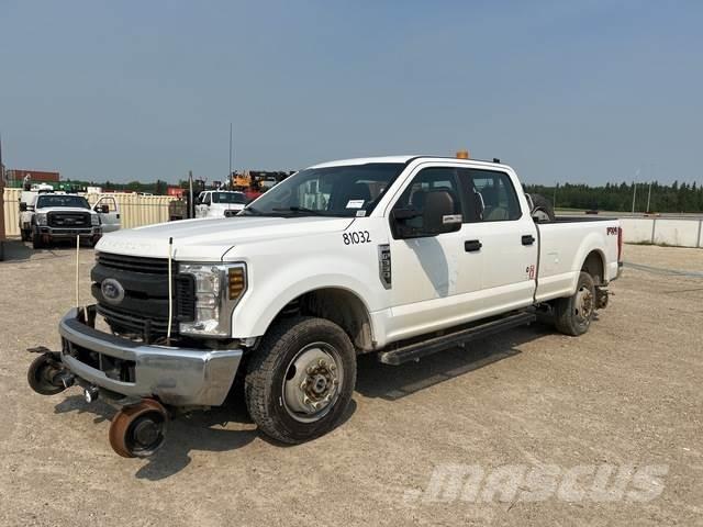 Ford F-350 Pick up/Dropside