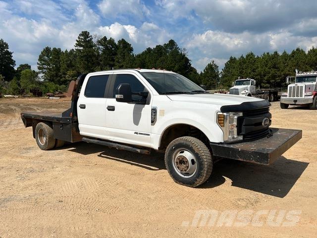 Ford F-350 Flatbed / Dropside trucks
