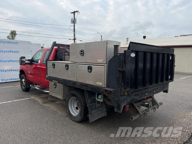 Ford F-350 Flatbed / Dropside trucks