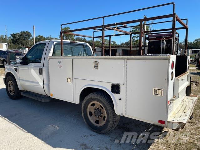 Ford F-350 Municipal / general purpose vehicles