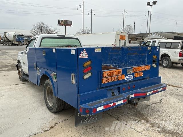 Ford F-350 Pick up/Dropside