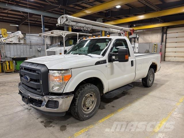 Ford F-350 Pick up/Dropside