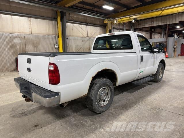 Ford F-350 Pick up/Dropside