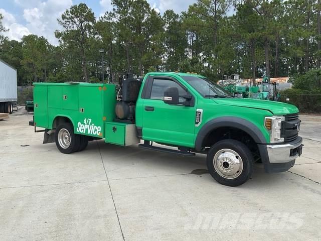 Ford F-450 Municipal / general purpose vehicles