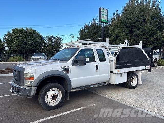 Ford F-450 Flatbed / Dropside trucks