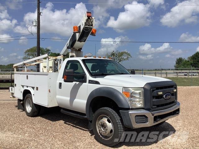 Ford F-450 Truck mounted platforms