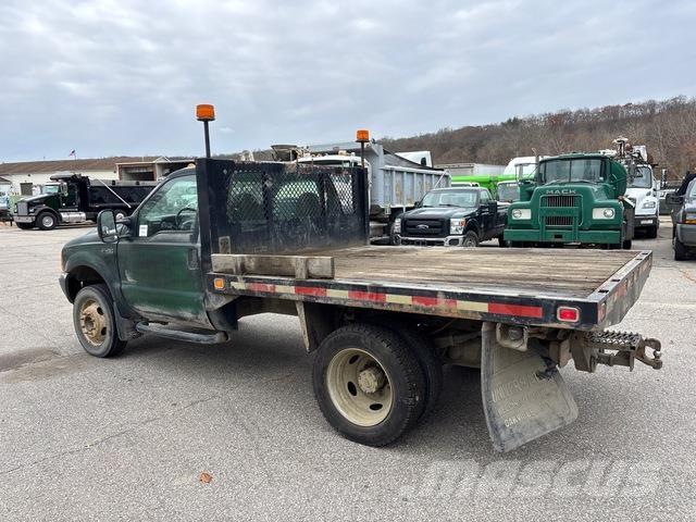 Ford F-450 Flatbed / Dropside trucks