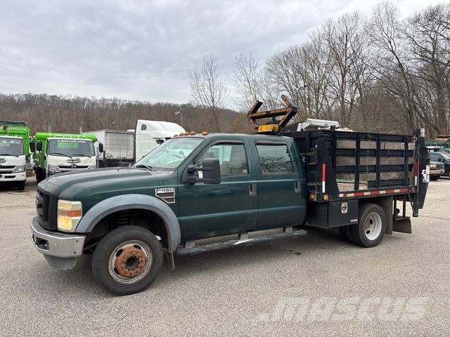 Ford F-450 Flatbed / Dropside trucks