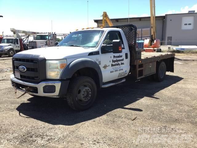 Ford F-550 Flatbed / Dropside trucks