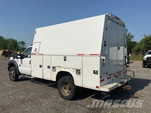 Ford F-550 Pick up/Dropside