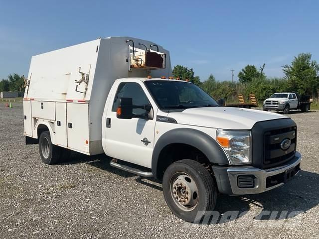 Ford F-550 Pick up/Dropside