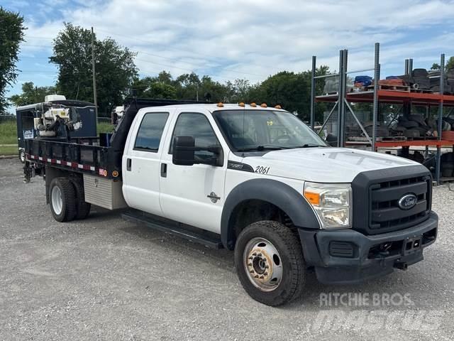 Ford F-550 Municipal / general purpose vehicles