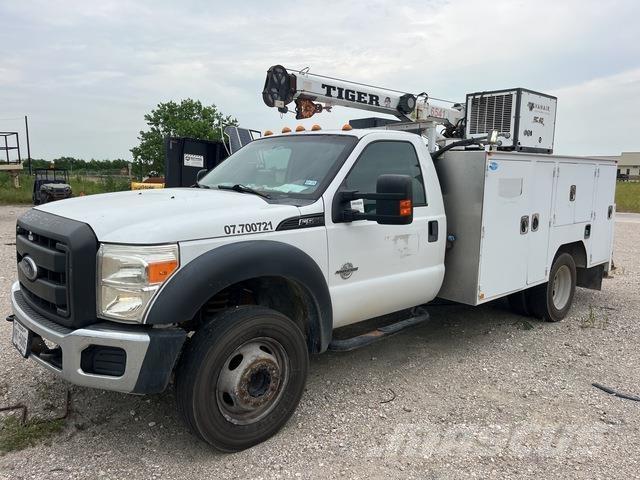 Ford F-550 Municipal / general purpose vehicles