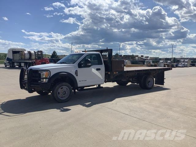 Ford F-550 Flatbed / Dropside trucks