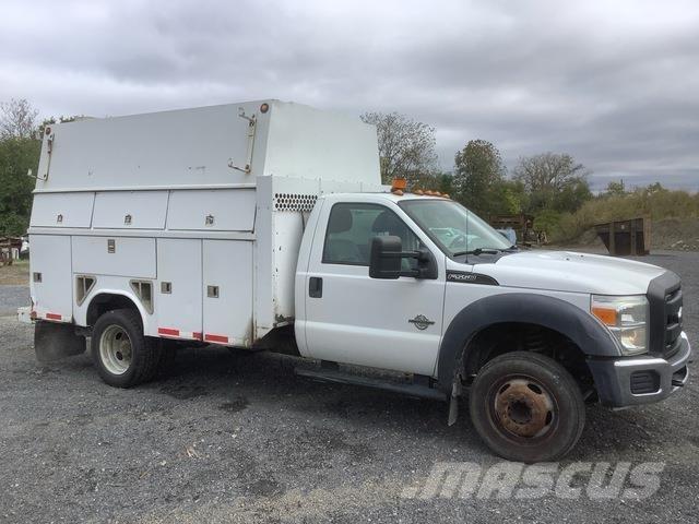 Ford F-550 Pick up/Dropside