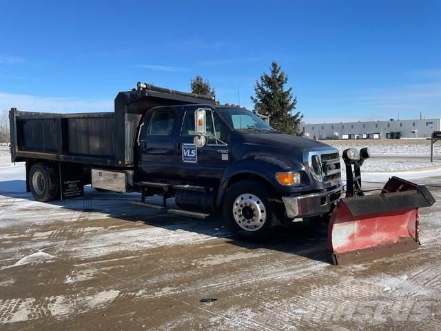 Ford F-650 Snow blades and plows