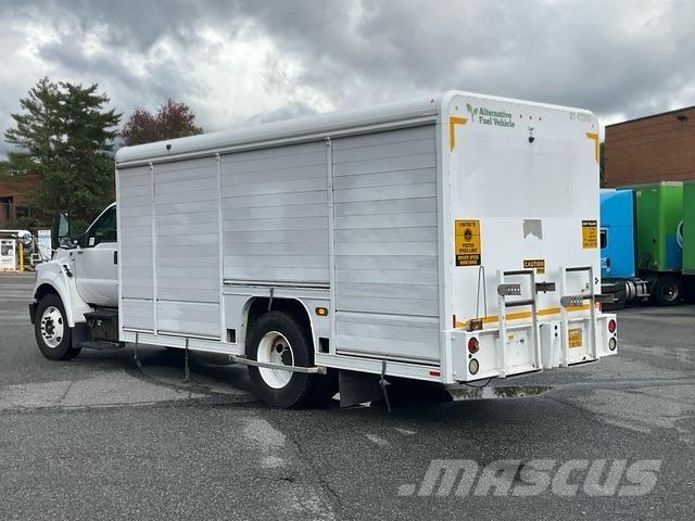 Ford F-650 Box trucks
