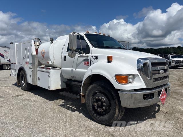 Ford F-650 Tanker trucks