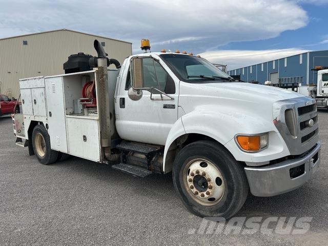 Ford F-650 Pick up/Dropside