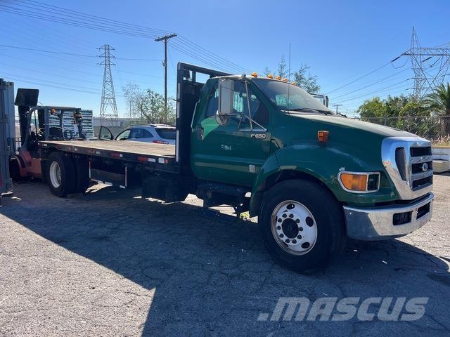 Ford F-650 Flatbed / Dropside trucks