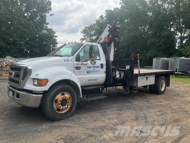 Ford F-750 Truck mounted cranes