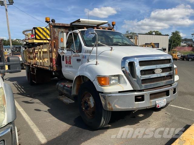 Ford F-750 Municipal / general purpose vehicles