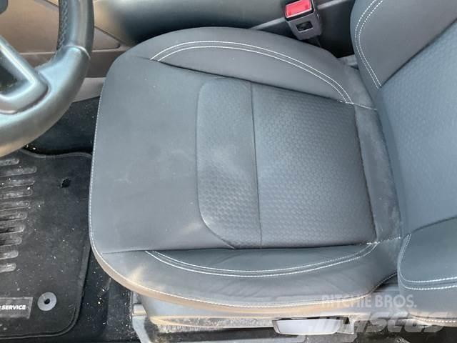 Ford Kuga Cars