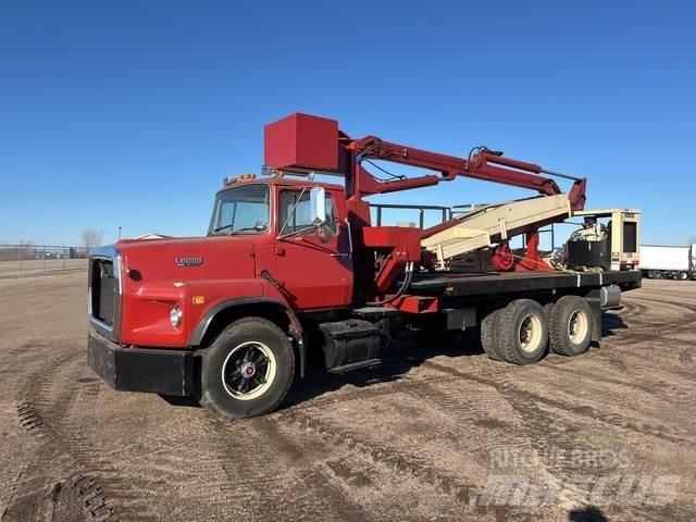 Ford L8000 Other