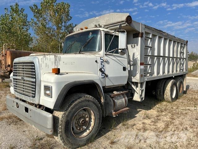 Ford L9000 Tipper trucks
