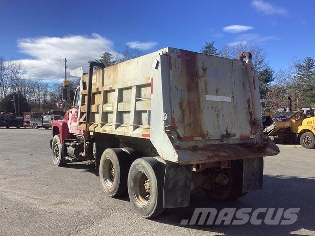 Ford L9000 Water bowser