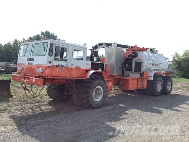  Foremost Delta Commercial vehicle