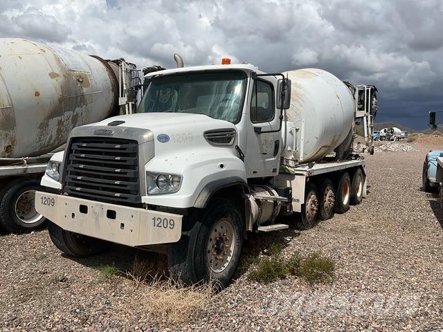 Freightliner  Other trucks