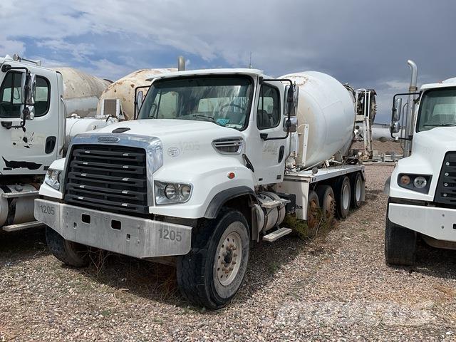 Freightliner  Other trucks