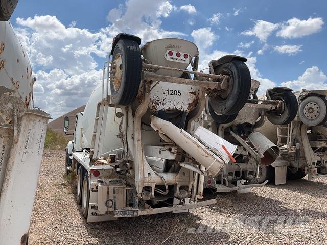 Freightliner  Other trucks
