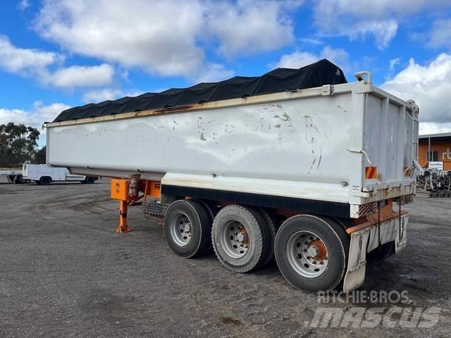  Freightmaster Tipper trailers