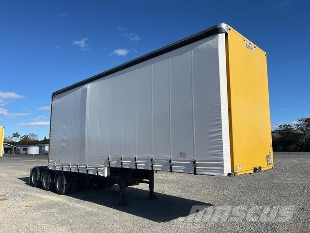 Fruehauf  Curtainsider trailers