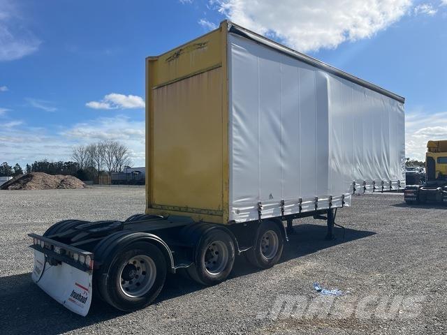 Fruehauf  Curtainsider trailers