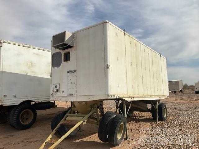 Fruehauf M244 Box Trailers