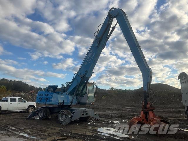 Fuchs MHL340 Waste / industry handlers