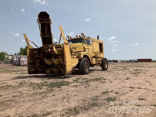  FWD KB4-3392 Snow blades and plows