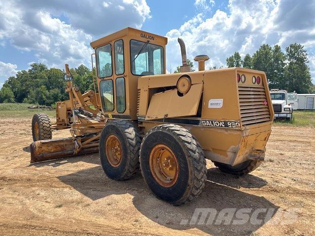 Galion 850 Graders
