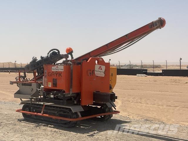  Gayk HRE3000 Vibratory pile drivers
