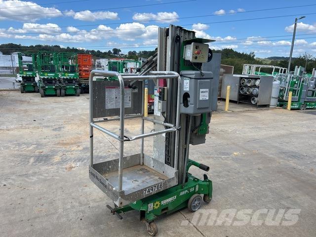 Genie AWP-25S Used Personnel lifts and access elevators